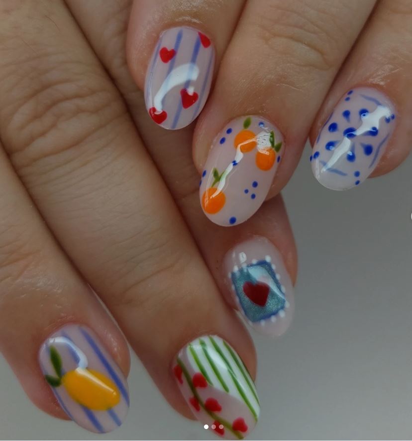 Nail art élégant Bordeaux